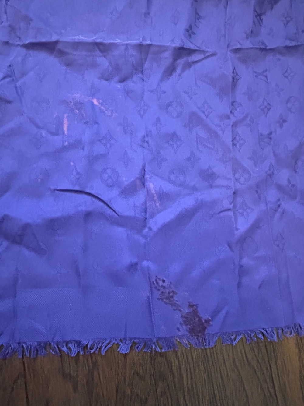 Louis Vuitton Violet Monogram Silk Shawl - Picture 10 of 14
